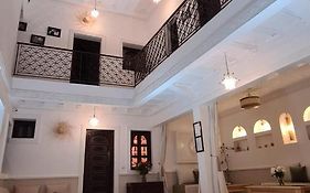 Riad Alizé